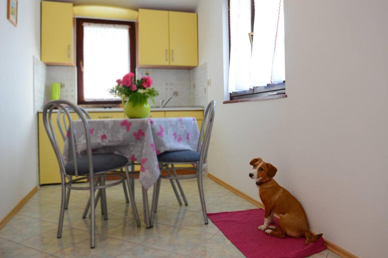 Apartments Kadum Porec Center Near The Beach Buitenkant foto