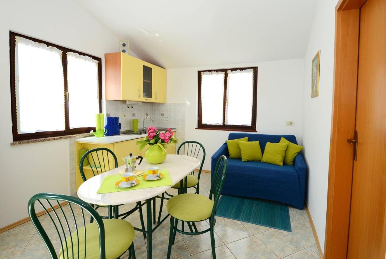 Apartments Kadum Porec Center Near The Beach Buitenkant foto