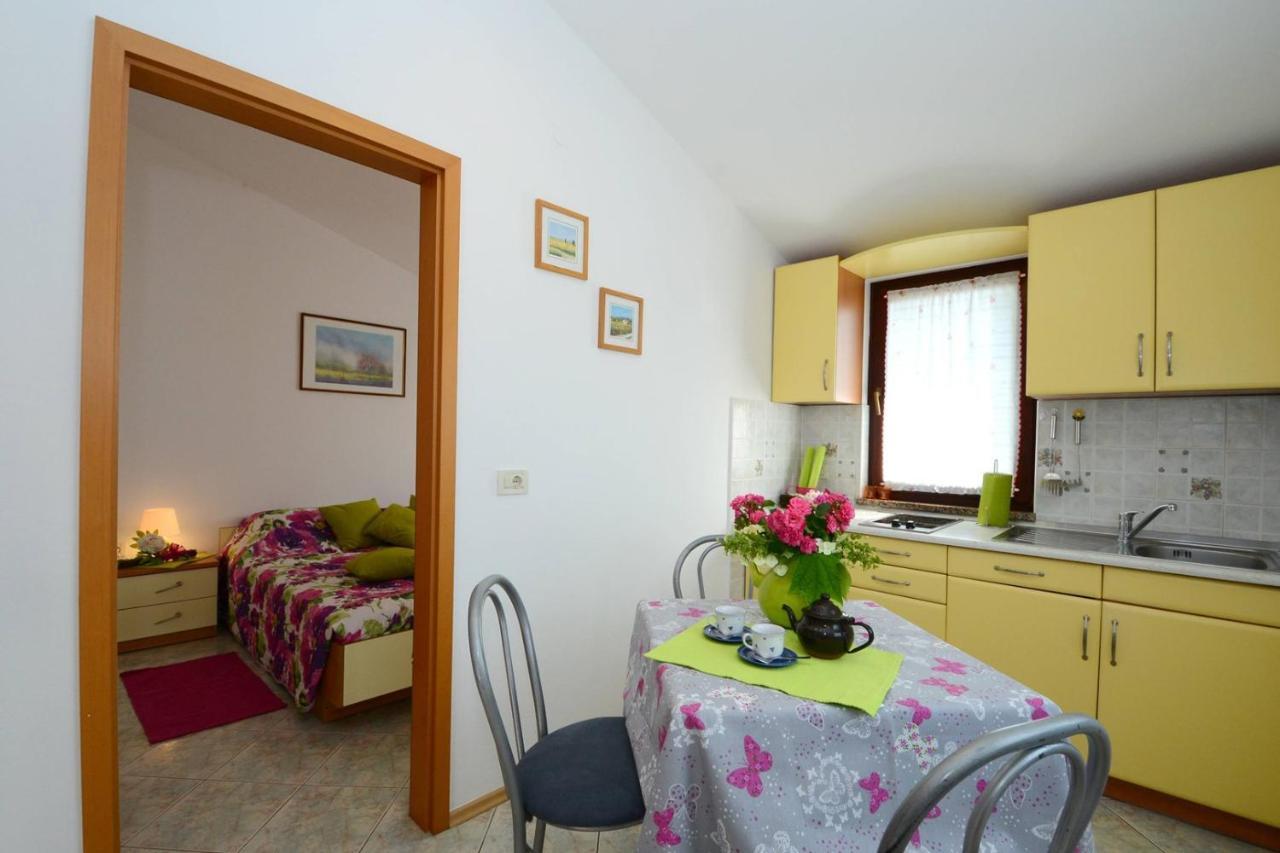 Apartments Kadum Porec Center Near The Beach Buitenkant foto